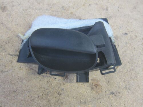 2002 PEUGEOT 206 2.0 HDI DIESEL MANUAL. DOOR INTERNAL HANDLE