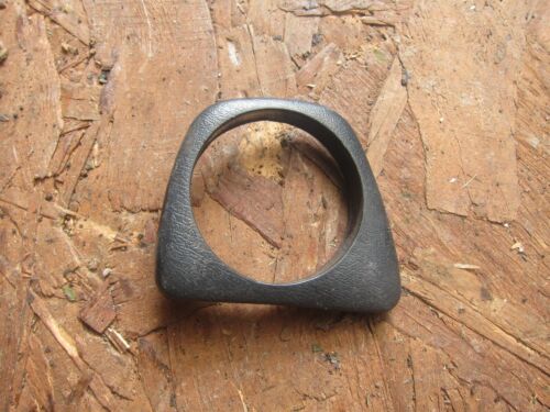 2000 NISSAN MICRA 1.0 PETROL MANUAL K11. CENTRE CONSOLE DASH BOARD TRIM