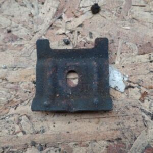 2002 AUDI A2. 1.4 PETROL. BATTERY CLAMP