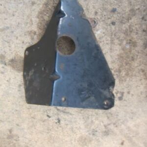 2003 NISSAN NAVARA D22. 2.5 3.0 ZD30 METAL BRACKET