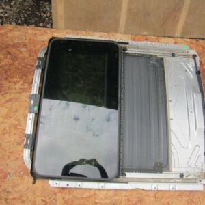 2011 RANGE ROVER VOGUE L322. SUN ROOF