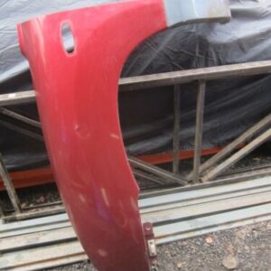HYUNDAI SANTA FE MK1 PASSENGER SIDE WING IN RED