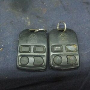 JAGUAR XJ8 3.2 V8 PETROL AUTOMATIC. REMOTE CENTRAL LOCKING KEY FOBS X2