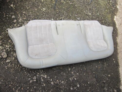 1994 JAGUAR XJ6 3.2 AUTOMATIC. REAR SEAT LOWER