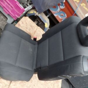 2002 AUDI A2. 1.4 PETROL. PASSENGER SIDE REAR SEAT