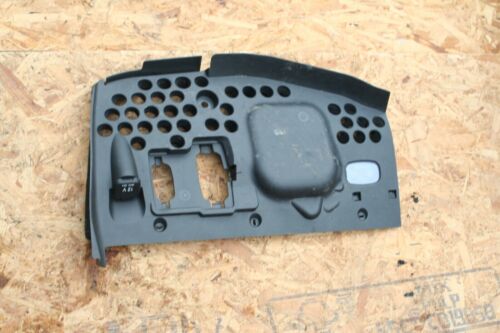 2006 MERCEDES ML 320 CDI W164. UNDER STEERING WHEEL LOWER TRIM