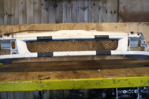 2002 FORD TRANSIT TOURNEO MK6. FRONT GRILLE