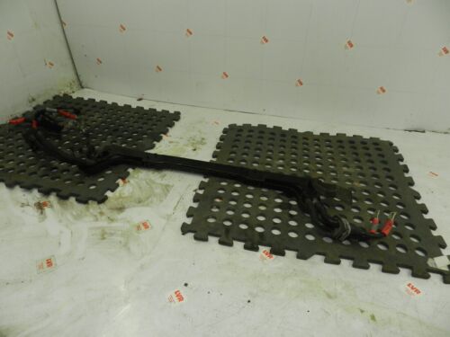 2014 LAND ROVER DISCOVERY 4 L319. POWER CABLES FEED POSITIVE - Image 4