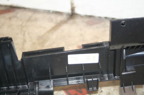 2015 RANGE ROVER SPORT L494. 14K4843RF9 REAR RIGHT SPEAKER BRACKET MOUNT - Image 3