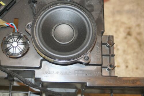 2015 RANGE ROVER SPORT L494. 14K4843RF9 REAR RIGHT SPEAKER BRACKET MOUNT - Image 4