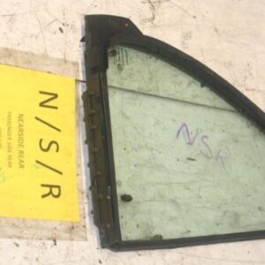 2006 TOYOTA YARIS 1.0. PASSNGER SIDE REAR WINDOW GLASS QUARTER