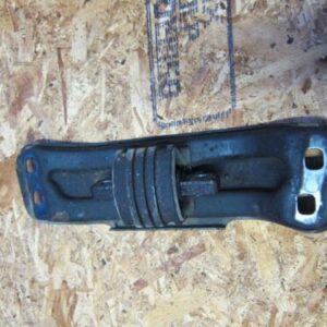 1996 MERCEDES BENZ E320 W210 ESTATE. GEARBOX SUPPORT MOUNT