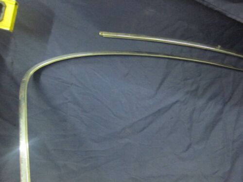 JAGUAR XJ8 3.2 V8 PETROL AUTOMATIC. REAR WINDSCREEN WINDOW TRIM CHROME - Image 2