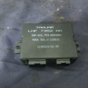 JAGUAR XJ8 3.2 V8 PETROL AUTOMATIC. REVERSING MODULE LNF 7352 AA ECU