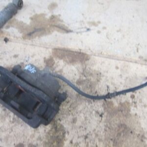 2003 HYUNDAI SANTA FE MK1 2.7 V6 PETROL. PASSENGER SIDE FRONT BRAKE CALIPER NEAR