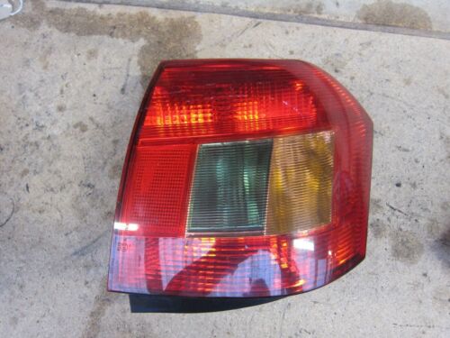 2002 TOYOTA COROLLA 2.0 DIESEL MANUAL. OSR OFFSIDE REAR LIGHT