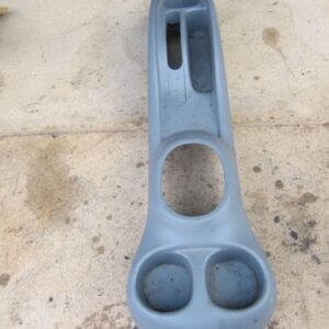 2000 TOYOTA YARIS VERSO, 1.3 PETROL  AUTOMATIC. CENTRE CONSOLE HANDBRAKE