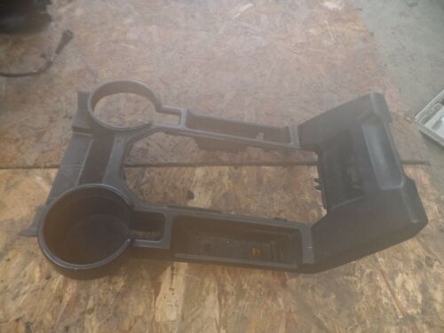 2008 LAND ROVER DISCOVERY 3. CENTRE CONSOLE