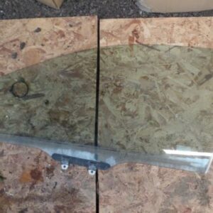 2002 HONDA CIVIC MK7 1.6 VTEC. PASSENGER SIDE FRONT WINDOW GLASS