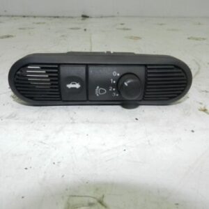 JAGUAR XJ8 X308. HEADLIGHT ADJUSTER SWITCH BOOT BUTTON GNC6880AA