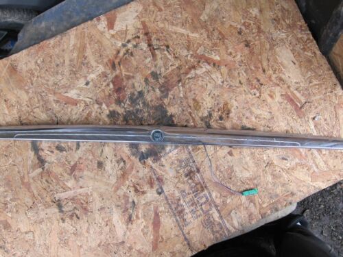 1994 JAGUAR XJ6 3.2 AUTOMATIC. BOOT LID HANDLE