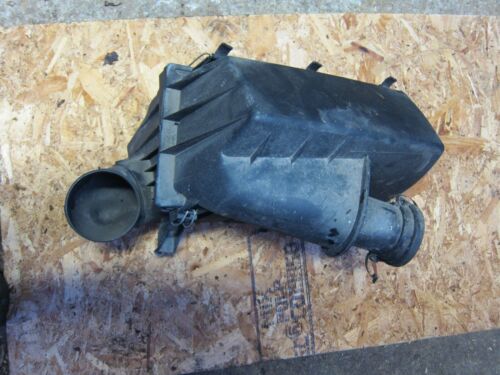 1996 MERCEDES BENZ E320 W210 ESTATE. AIR FILTER HOUSING BOX