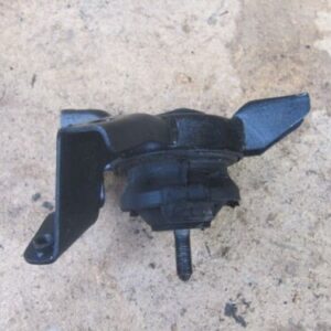 2003 HYUNDAI SANTA FE MK1 2.7 V6 PETROL. ENGINE MOUNT