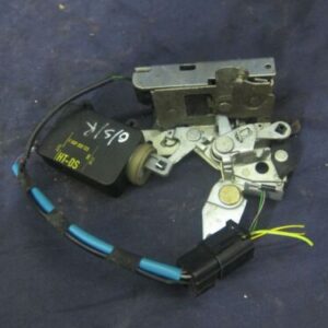 JAGUAR XJ8 3.2 V8 PETROL AUTOMATIC. O/S/R DOOR LOCK MODULE DRIVERS REAR