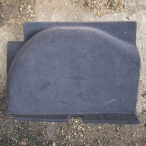 MERCEDES E320 W210 ESTATE. SPARE WHEEL BOOT CARPET