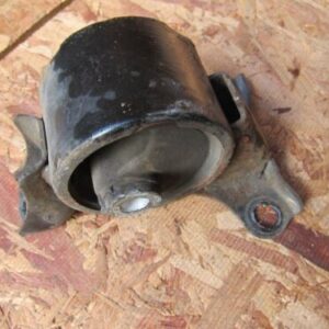 2002 HONDA CIVIC MK7 1.6 VTEC. GEARBOX MOUNT
