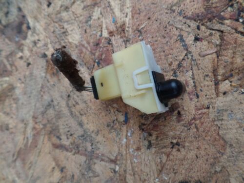 2002 AUDI A2. 1.4 PETROL. ALARM SENSOR