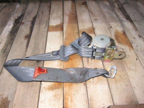 2002 FORD RANGER MK1 2.5 DIESEL MANUAL. N/S/R PASSENGER REAR SEAT BELT