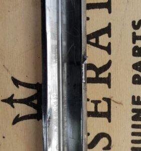 4KO8376432ZZ AUDI A6 AVANT TRIM STRIP FOR WINDOW GUIDE CHROME