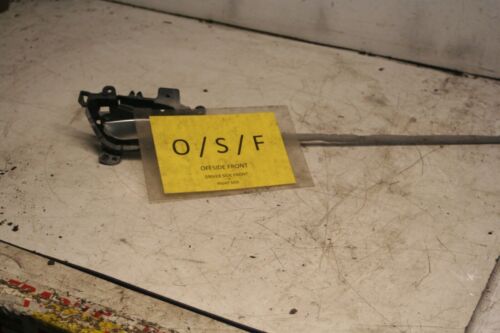 2006 TOYOTA YARIS 1.0. DRVER SIDE FRONT INNER DOOR HANDLE