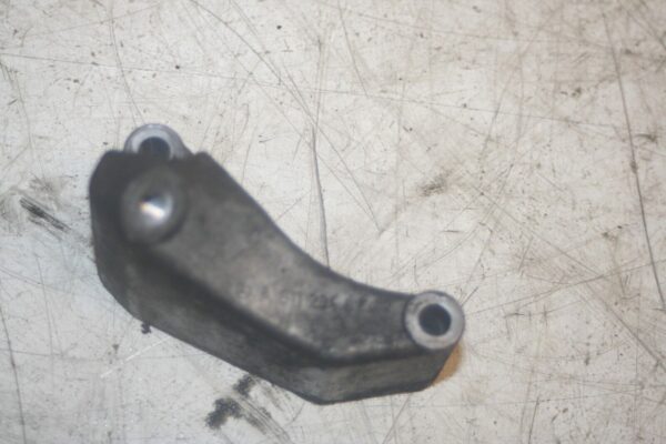 2005 MERCEDES S CLASS W220. ENGINE MOUNT - Image 3