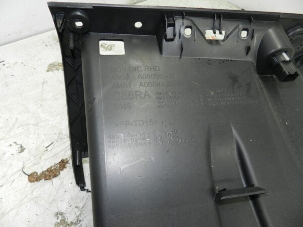 2008 FORD FOCUS CC CONVERTIBLE. GLOVE BOX HOUSING - Image 3