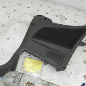 2008 FORD FOCUS CC CONVERTIBLE. DRIVER SIDE REAR QUARTER PANEL TRIM