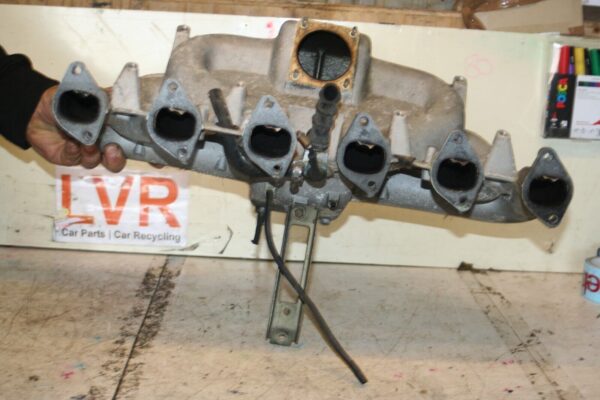 1988 BMW 525 E28. INTAKE MANIFOLD M20 - Image 2