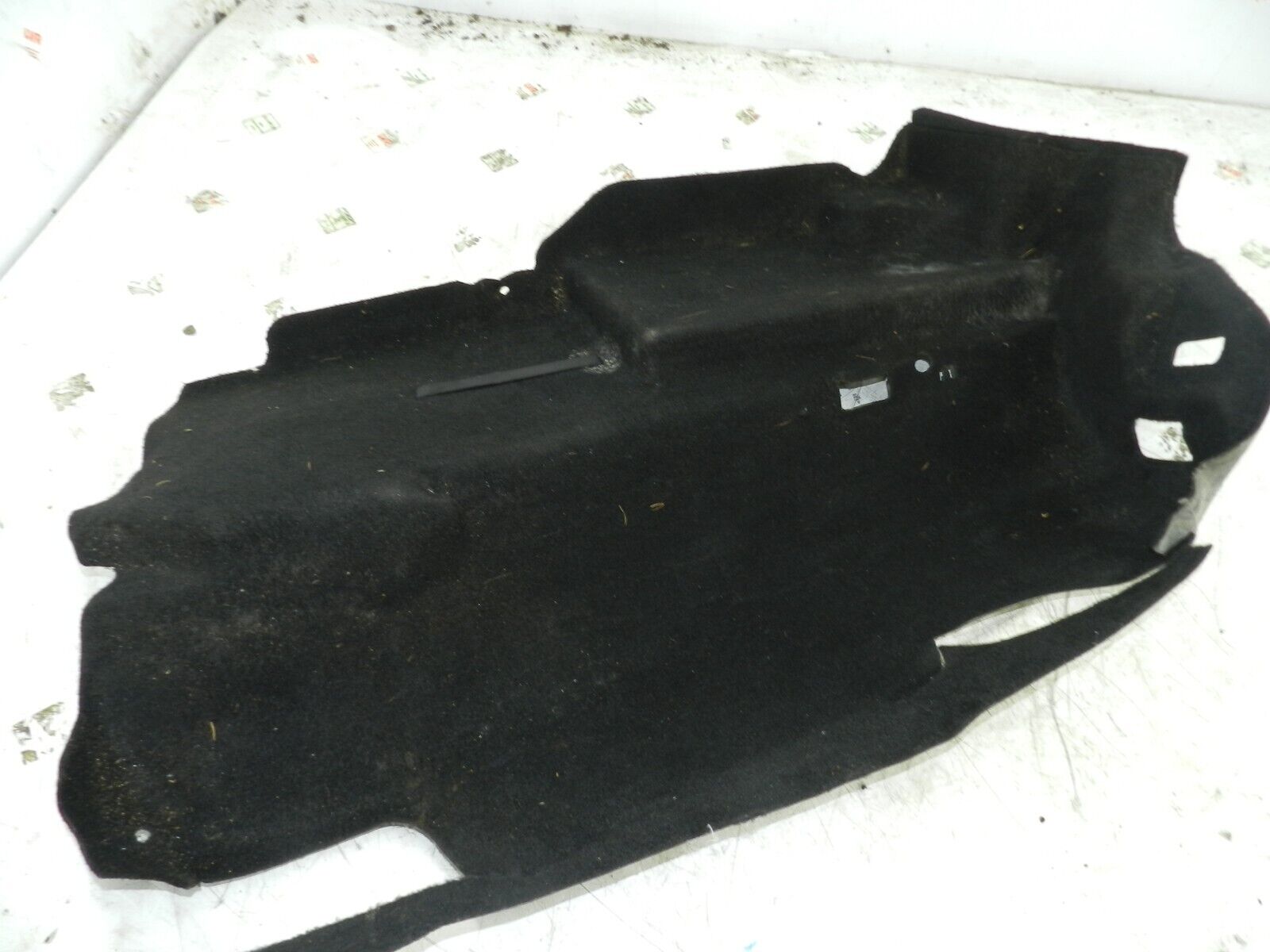 2008 FORD FOCUS CC CONVERTIBLE. BOOT SIDE CARPET TRIM