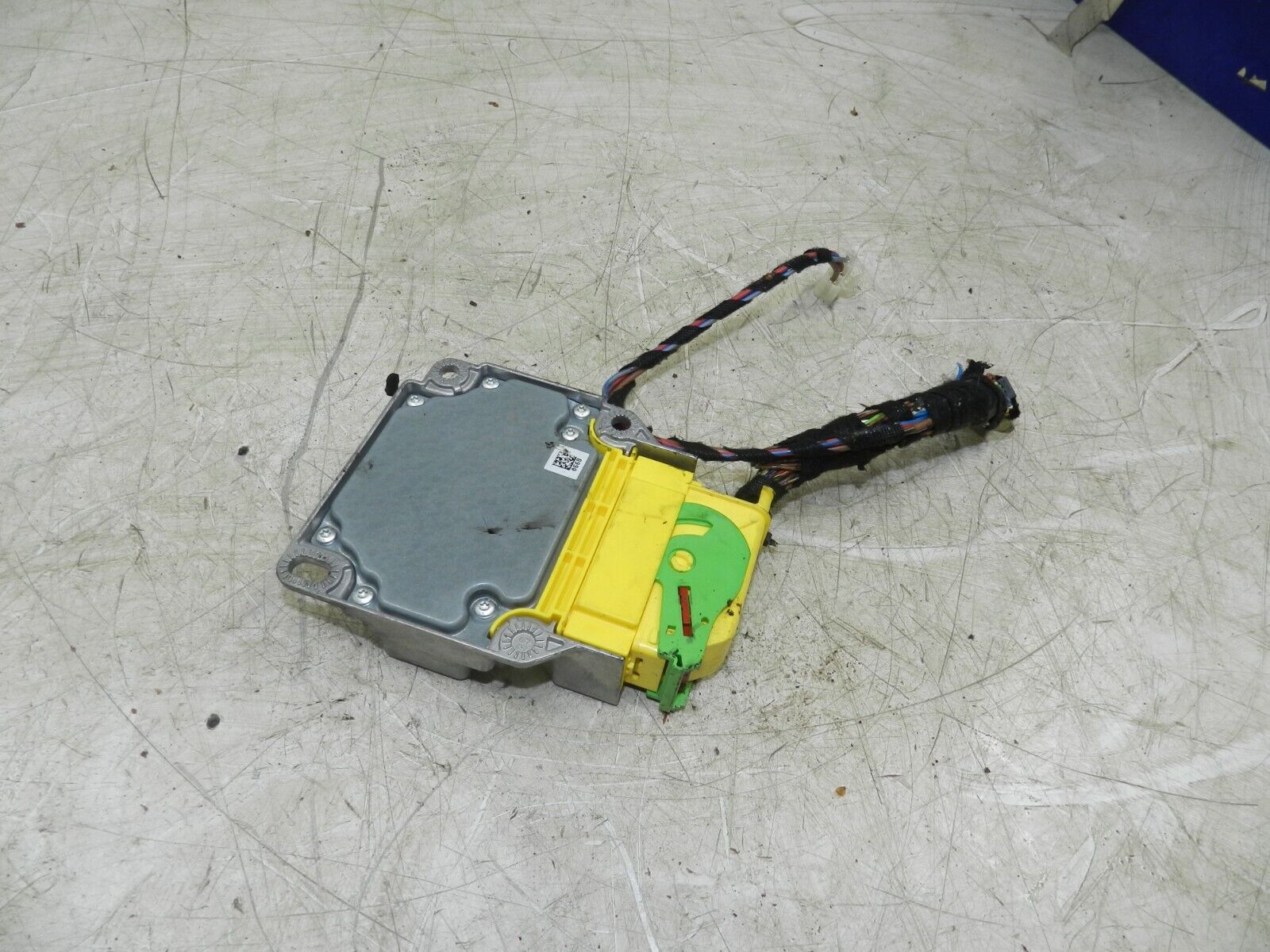 (121) 2007 AUDI A4 SALOON B7. AIR CUSHION ECU 8E0959655G - Image 4
