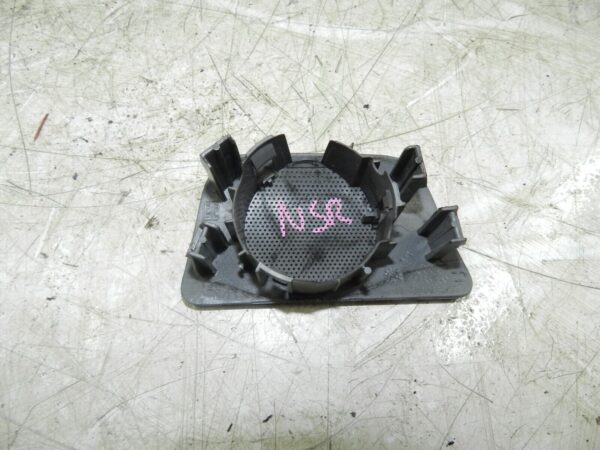 (121) 2007 AUDI A4 SALOON B7. SPEAKER SURROUND