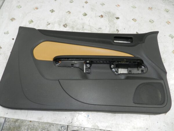 2008 FORD FOCUS CC CONVERTIBLE. PASSENGER SIDE DOOR CARD