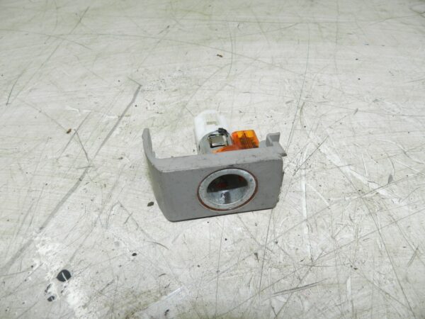 (121) 2007 AUDI A4 SALOON B7. 12V SOCKET
