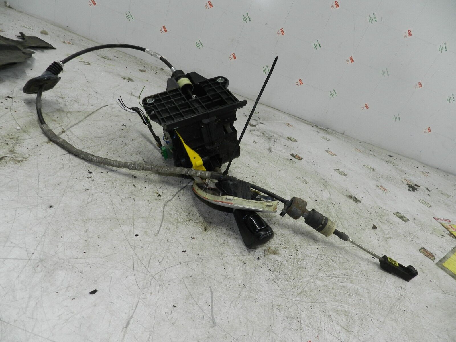 2012 FORD GALAXY MK3 TITANIUM. AUTOMATIC GEAR SELECTOR AND LINKAGE CABLE