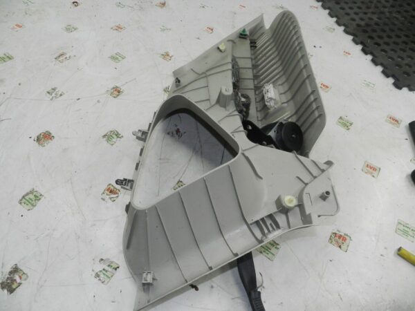 2011 NISSAN QASHQAI J10 MK1. 76935JD000 PASSENGER REAR C PILLAR TRIM (NO AIRBAG) - Image 3