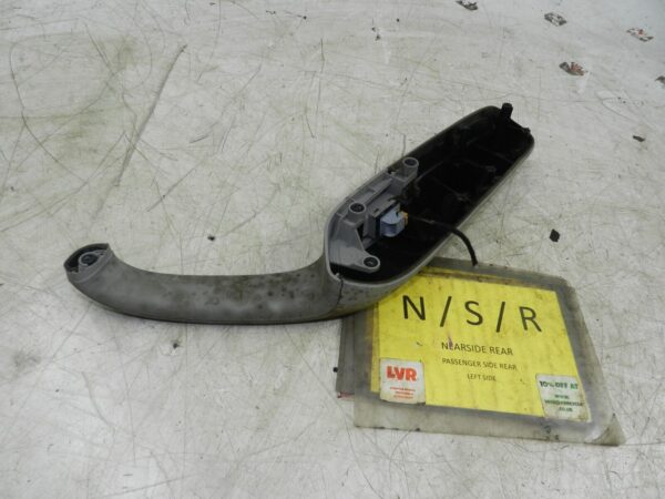 (121) 2007 AUDI A4 SALOON B7. PASSENGER SIDE REAR HANDLE WILL BE CLEANED - Image 3