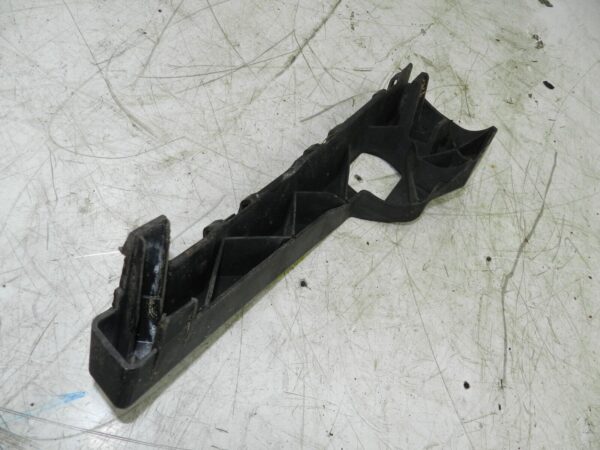 2008 FORD FOCUS CC CONVERTIBLE. BUMPER SUPPORT BRACKET - Image 2
