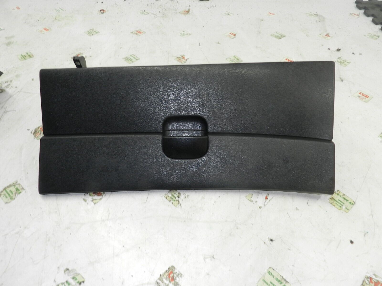2011 NISSAN QASHQAI J10 MK1. GLOVE BOX LID