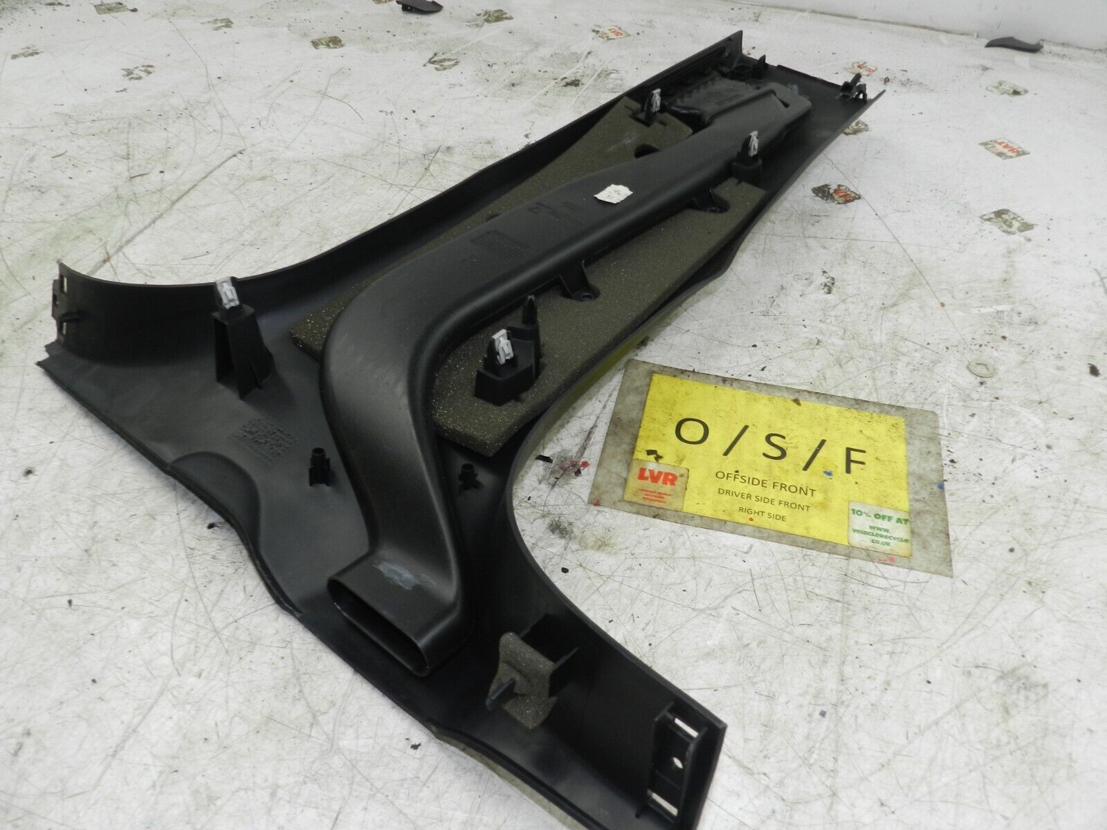 2012 FORD GALAXY MK3 TITANIUM. B PILLAR LOWER TRIM DRIVER SIDE - Image 2