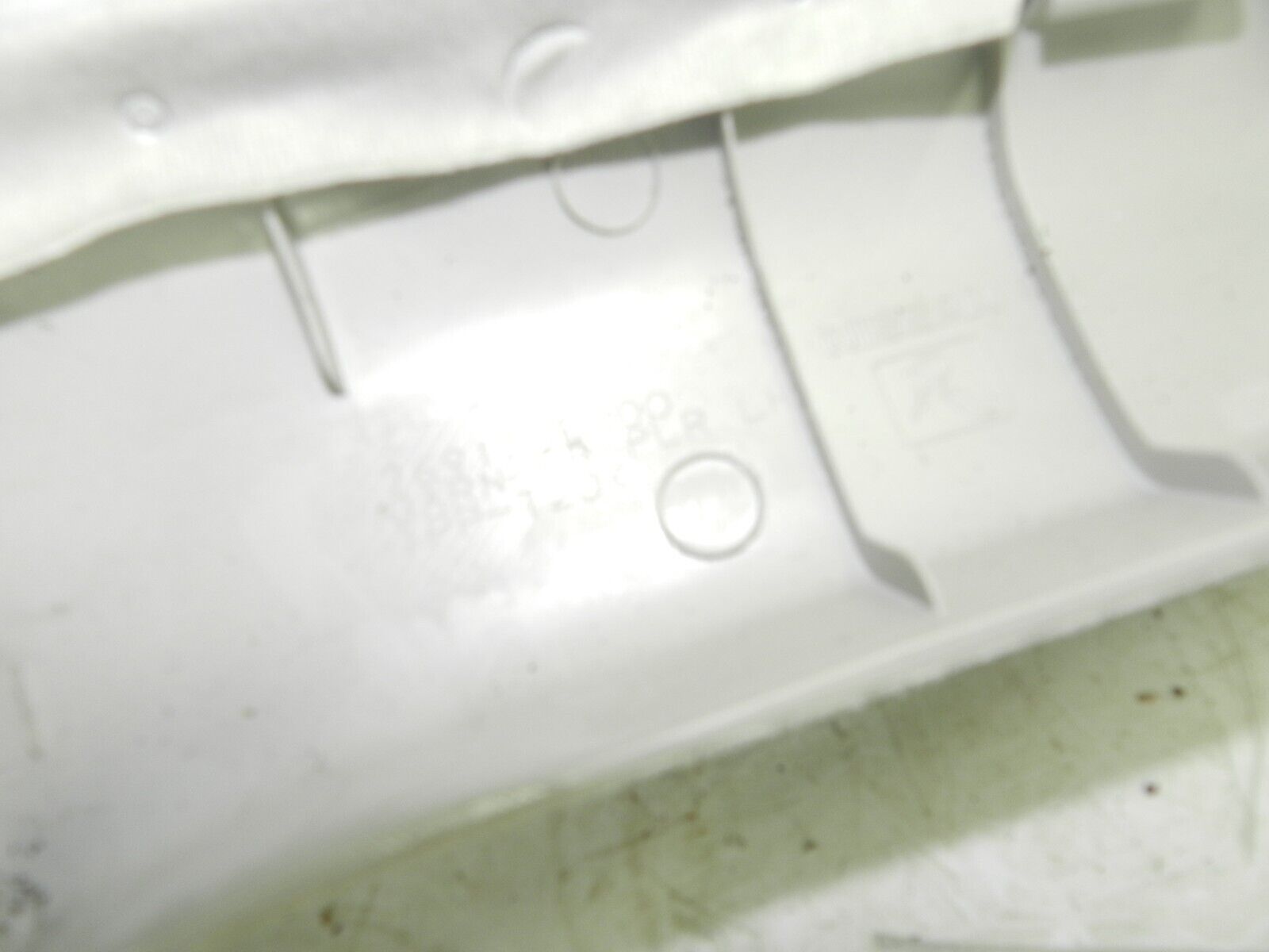 2011 NISSAN QASHQAI J10 MK1. PASSENGER SIDE A PILLAR TRIM - Image 4